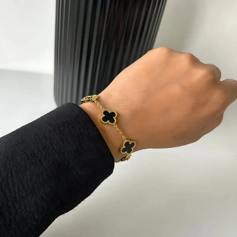 Clover_Bracelet_for_Women_8