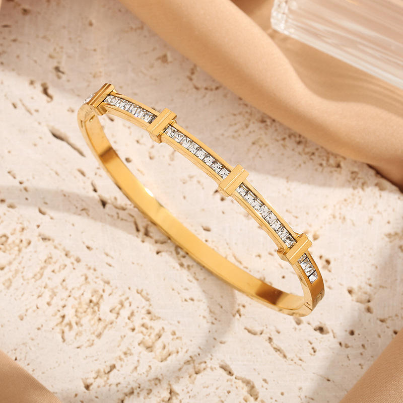 H84f9c6f3e8c14ecb81971738e28e1480U