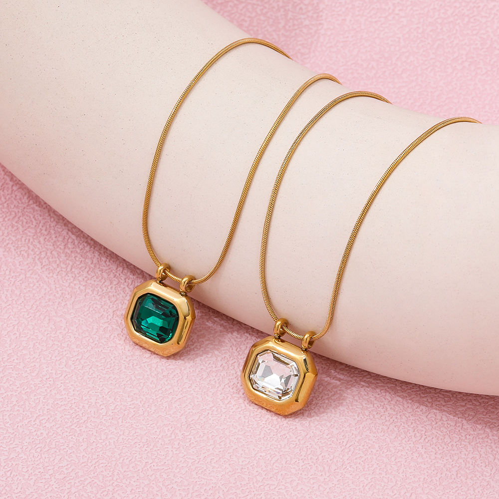 Hef43ce104a8448b7aeae62790ef115a17