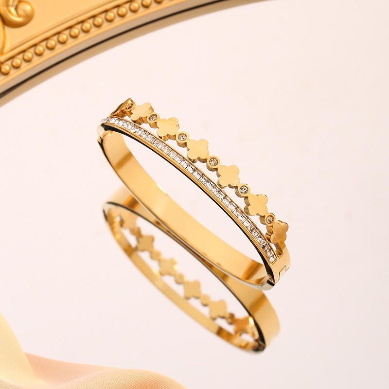 H803b90739013487ba33cb985bf41b9c07